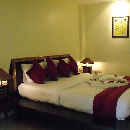 Hotel Baan Pulaoon Krabi town Exterior foto